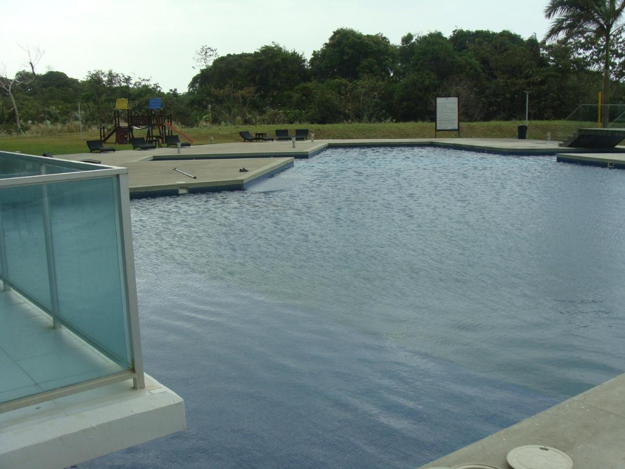 Apartamento En Balabeach Maria Chiquita In Front Of The Beach 2Hab Colon Esterno foto