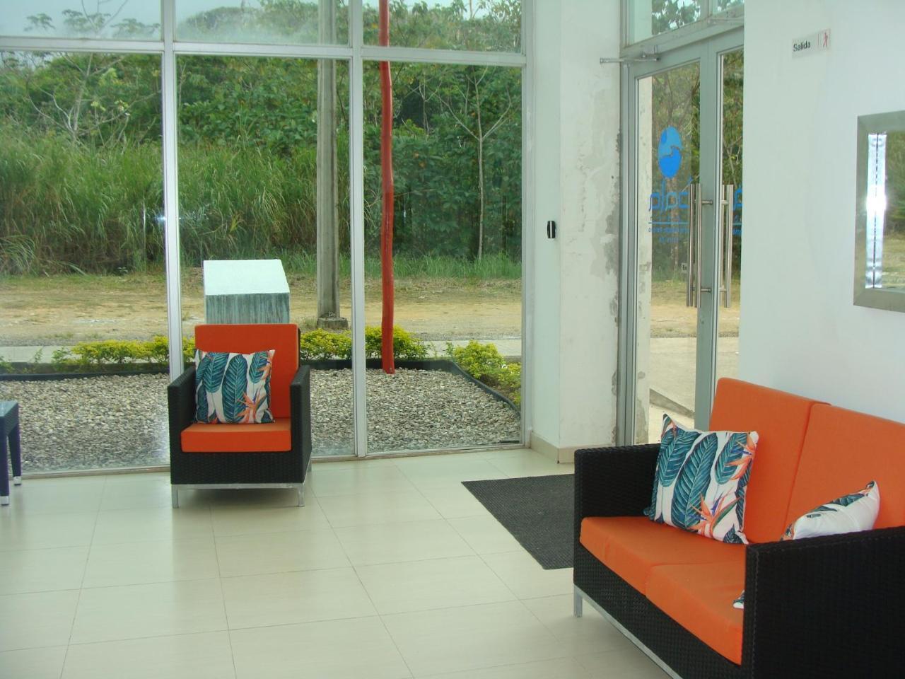Apartamento En Balabeach Maria Chiquita In Front Of The Beach 2Hab Colon Esterno foto