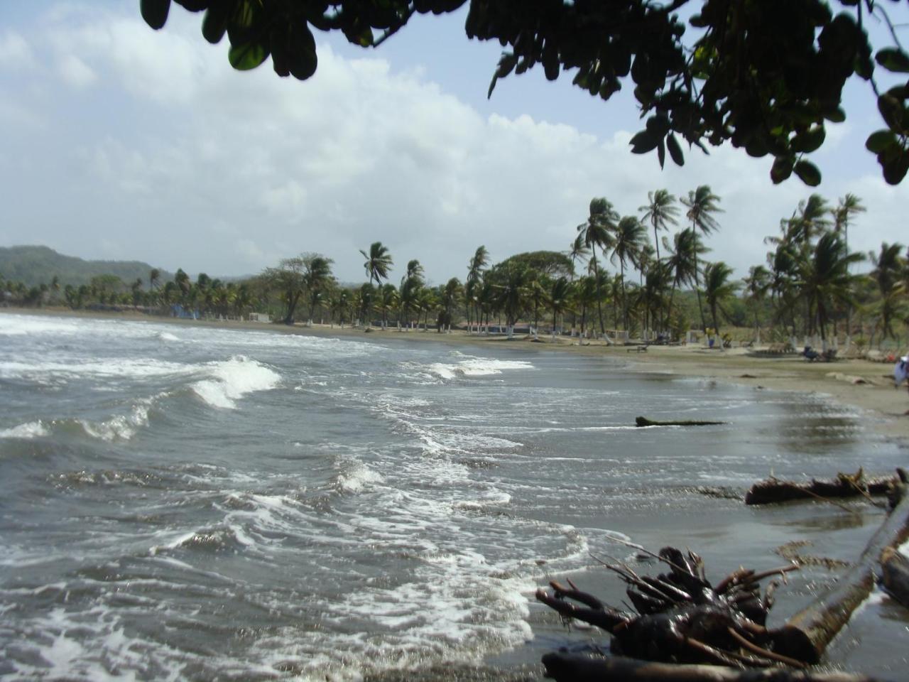 Apartamento En Balabeach Maria Chiquita In Front Of The Beach 2Hab Colon Esterno foto
