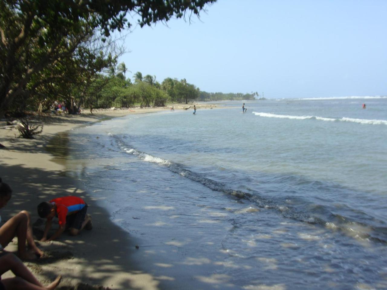 Apartamento En Balabeach Maria Chiquita In Front Of The Beach 2Hab Colon Esterno foto