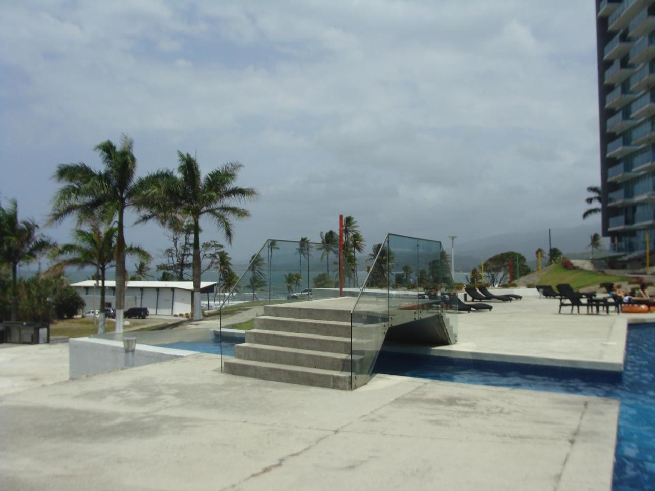 Apartamento En Balabeach Maria Chiquita In Front Of The Beach 2Hab Colon Esterno foto